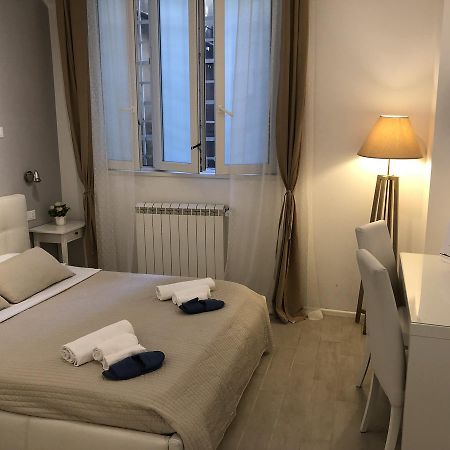 Bella Roma Luxury Accomodation - Vatican City Buitenkant foto